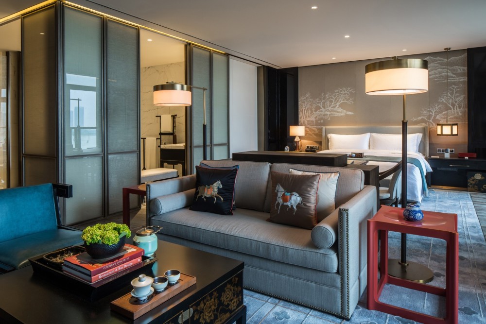 Guest Room Movable Furniture